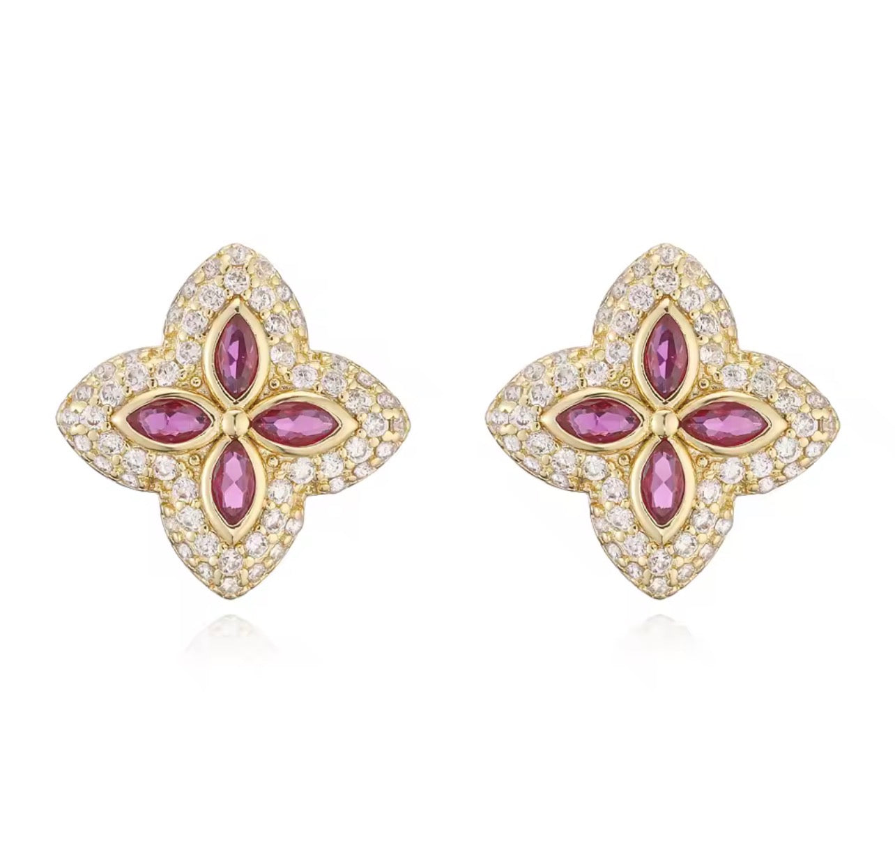 4 Leaf Clover Studs