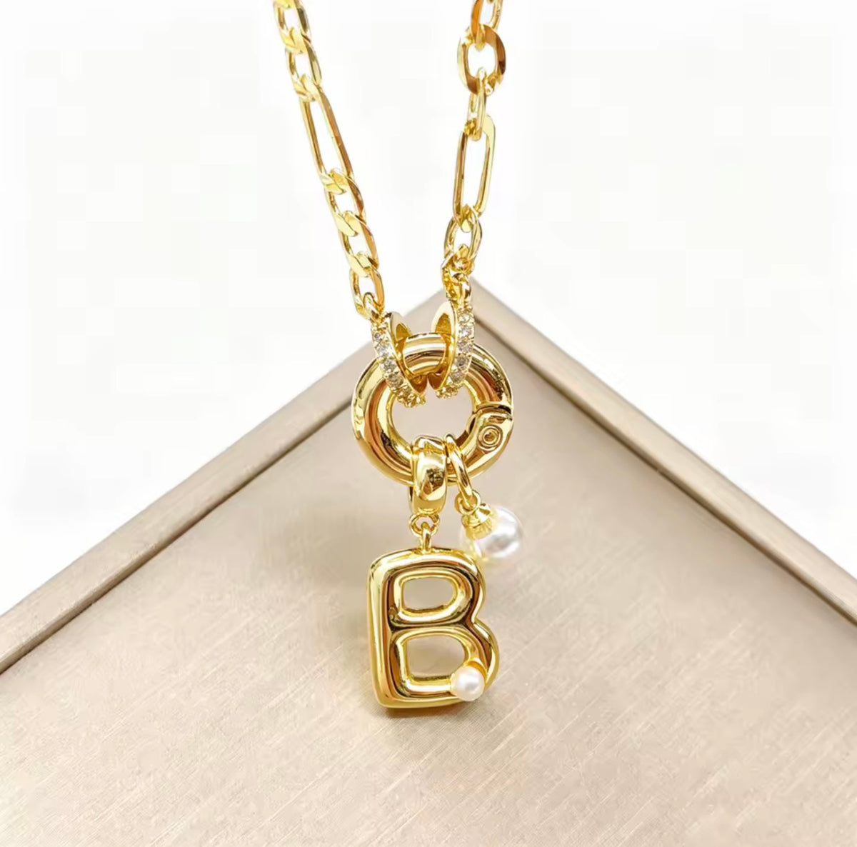 Pearly Initial